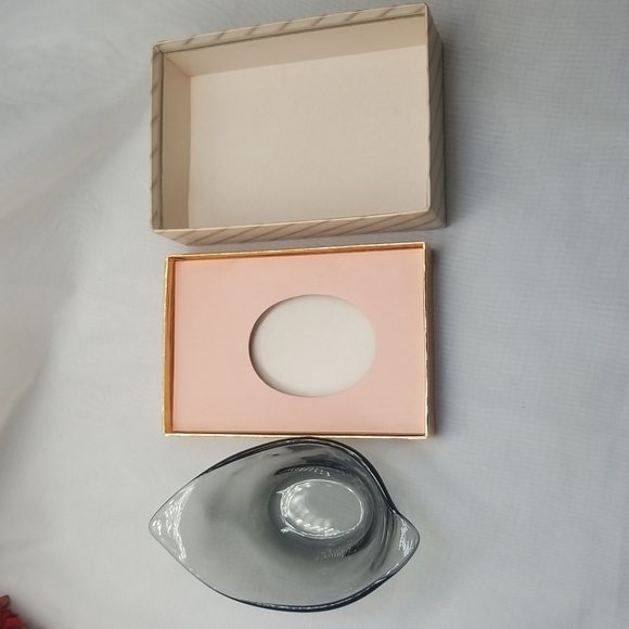 Rare Heisey Dawn Leaf Jelly Dish with Original Gift Box - Picture 3 of 16